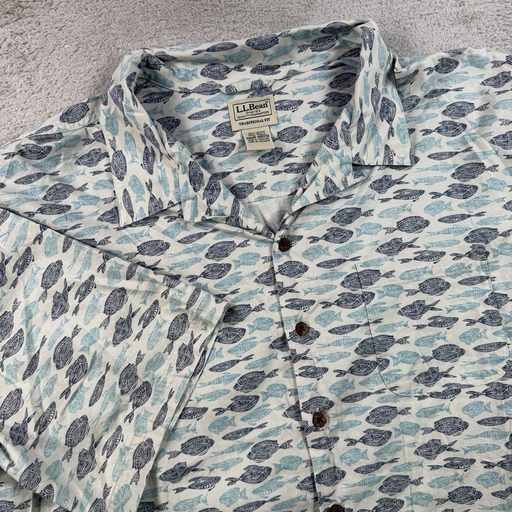 LL Bean Shirt Men 2XLT Blue White Fish All Over Loop Collar Camp Traditional Fit